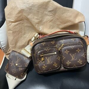 Louis Vuitton Utility Crossbody Bag